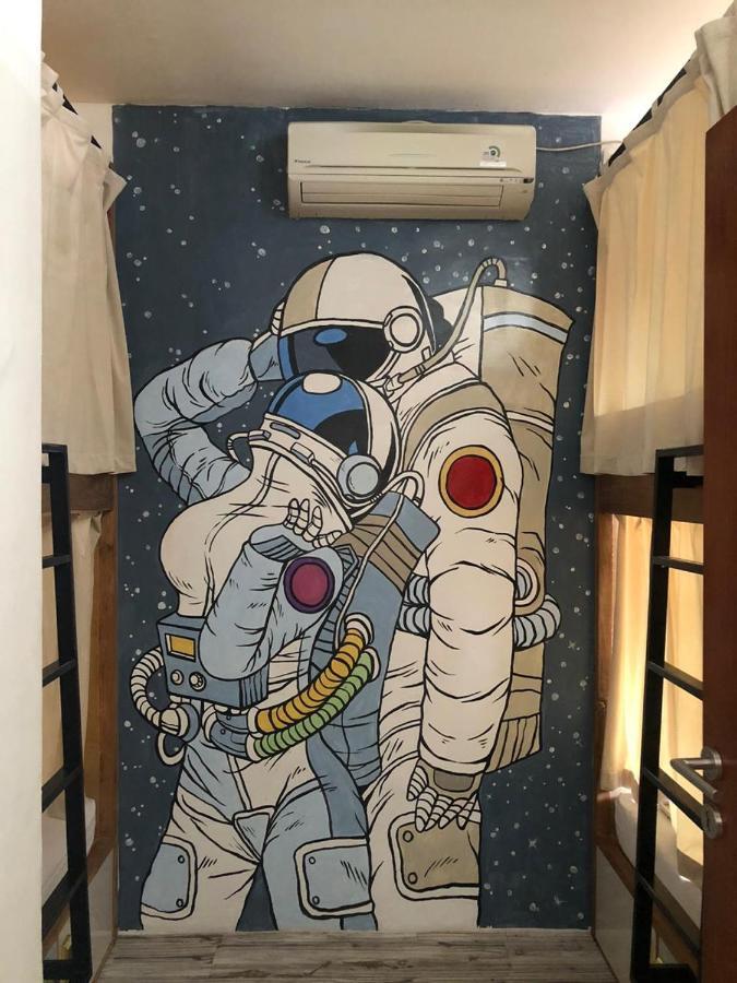 Hostel Stellar Capsules Seminyak Zewnętrze zdjęcie